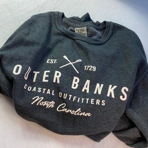 Pacific & CO. sweatshirt